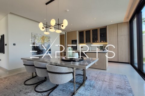 4 bedrooms Villa in Bavaria Town, Vietnam No. 74026 9