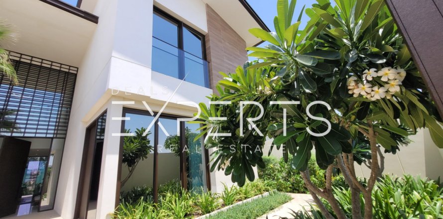 4 bedrooms Villa in Bavaria Town, Vietnam No. 74026