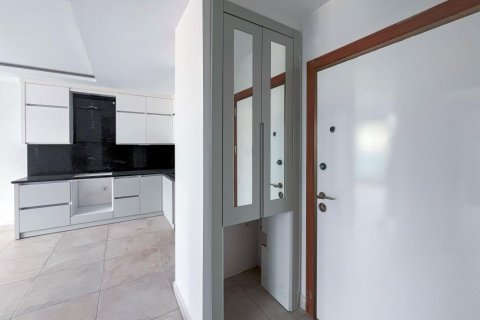 2 rooms Apartment in Lien Chieu, Vietnam No. 21899 2