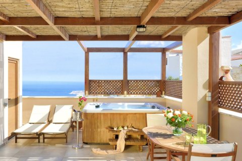 3 bedrooms House in Rethymno, Greece No. 23851 2