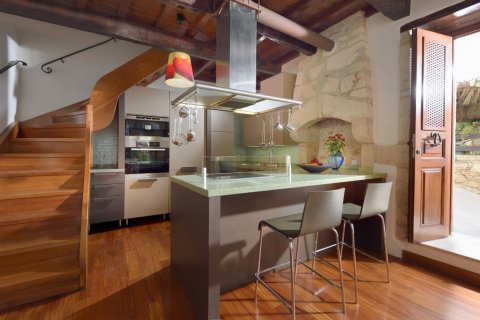 3 bedrooms House in Rethymno, Greece No. 23851 12