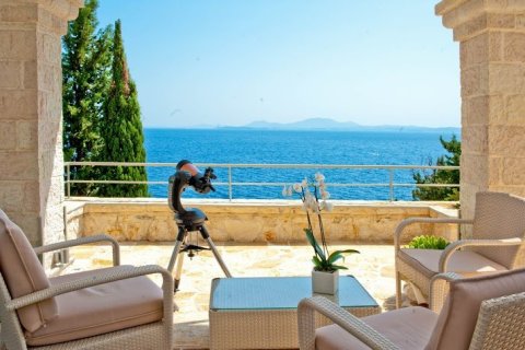 6 rooms Villa in Corfu, Greece No. 59219 8