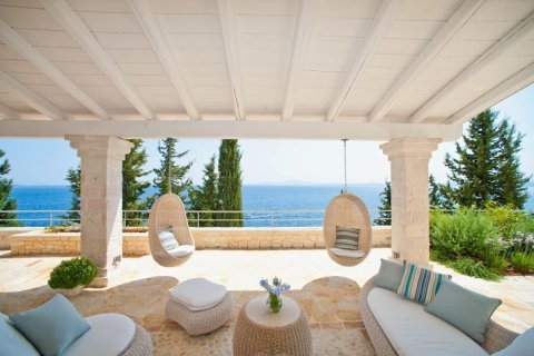 6 rooms Villa in Corfu, Greece No. 59219 7
