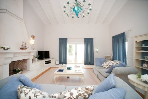 6 rooms Villa in Corfu, Greece No. 59219 15