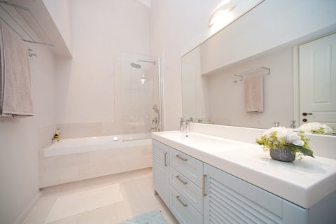 6 rooms Villa in Corfu, Greece No. 59219 26