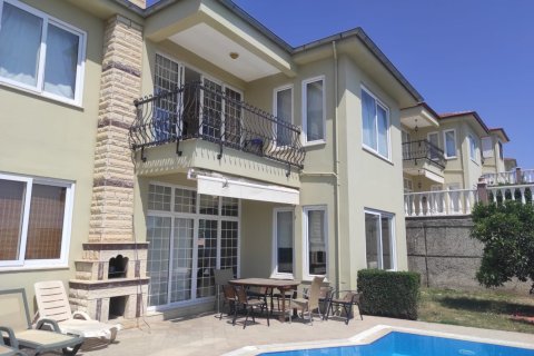 Вилла с 3 спальнями в Аланья, Турция №113959