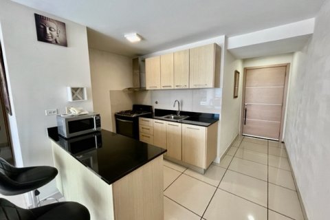 2 dormitorios Apartment en Panamá, Panama No. 124276 3