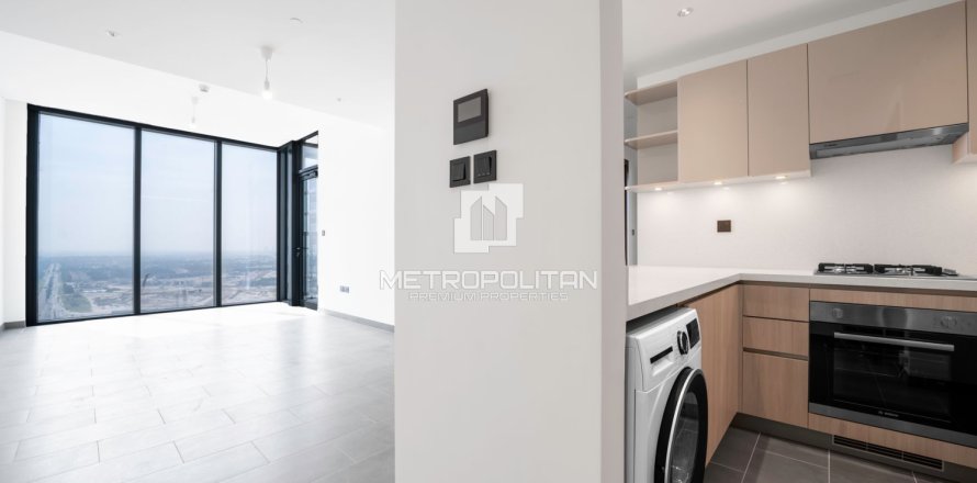 2 dormitorios Apartment en Sobha Hartland, UAE No. 119057