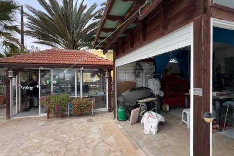 3 bedrooms Villa in Paralimni, Cyprus No. 84457 4