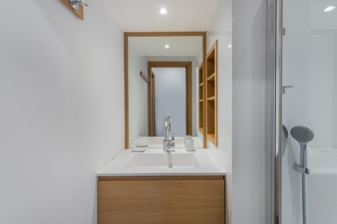 8 bedrooms Apartment in Les Belleville, France No. 99518 16