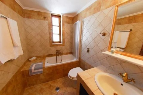 3 bedrooms Building in Thasos, Greece No. 109089 8