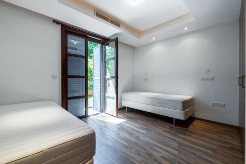 2 bedrooms Apartment in Pyrgos, Cyprus No. 43200 13