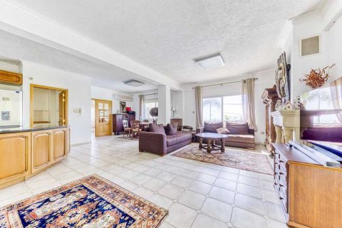 6 bedrooms House in Agios Athanasios, Cyprus No. 101761 7