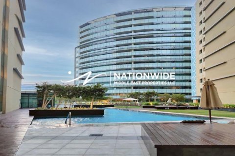 4 bedrooms Townhouse in Abu Dhabi, UAE No. 117497