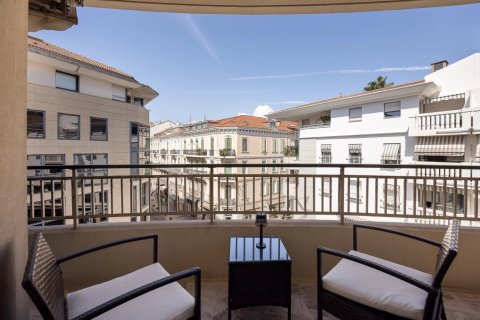 3 bedrooms Apartment in Cannes, France No. 68041 12