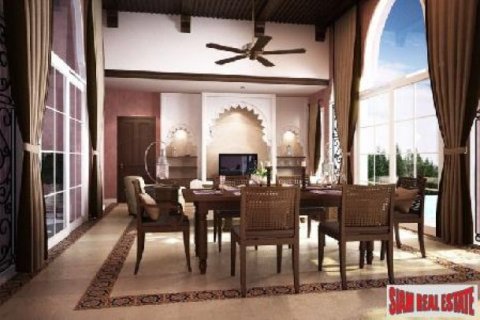 Вилла с 2 спальнями в Паттайя, Таиланд №96464 10