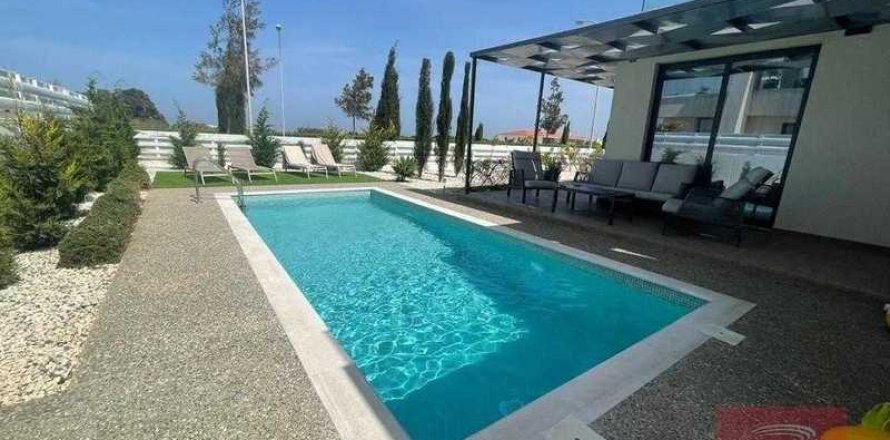 3 bedrooms Villa in Pernera, Cyprus No. 29017