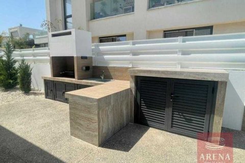 3 bedrooms Villa in Pernera, Cyprus No. 29017 5