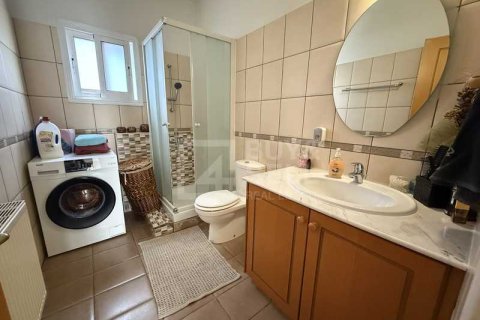 Дом с 5 спальнями в Агиос Афанасиос, Кипр №101366 12