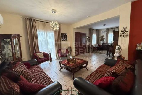 Дом с 5 спальнями в Агиос Афанасиос, Кипр №101366 3