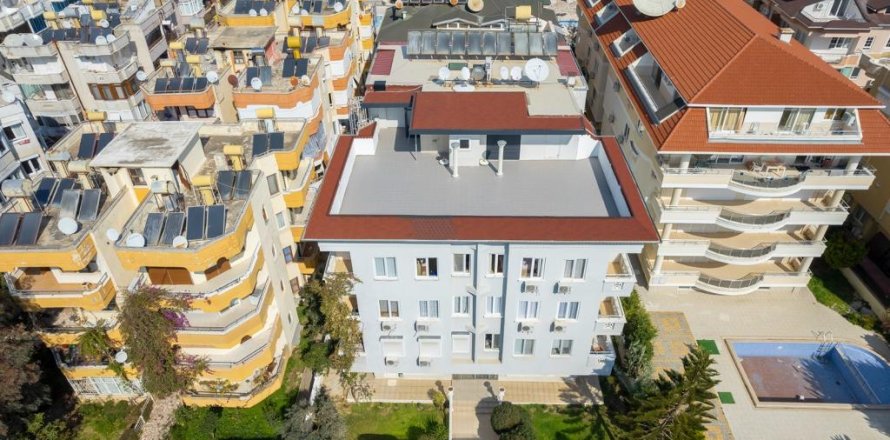 5 rooms Apartment in Oba, Turkey No. 21796