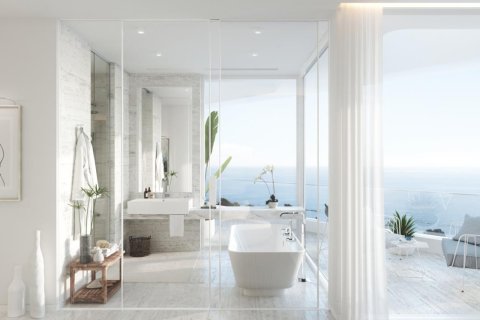 4 bedrooms Apartment in Limassol, Cyprus No. 106140 3