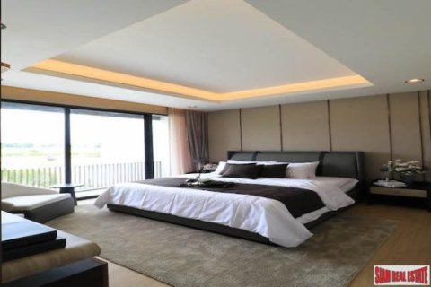 4 bedrooms Villa in Pattaya, Thailand No. 97031 9