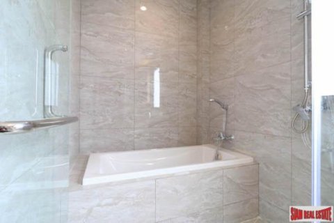 4 bedrooms Villa in Pattaya, Thailand No. 97031 19