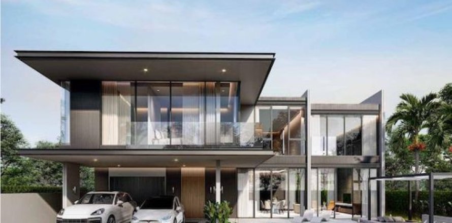 4 bedrooms Villa in Pattaya, Thailand No. 97031