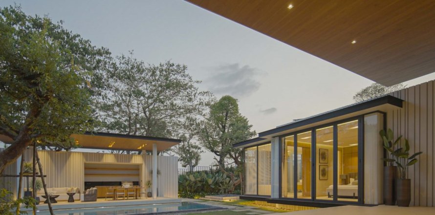 4 bedrooms Villa in Ko Kaeo, Thailand No. 934