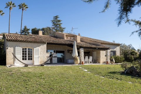 4 bedrooms Villa in Cagnes-sur-Mer, France No. 79623 4