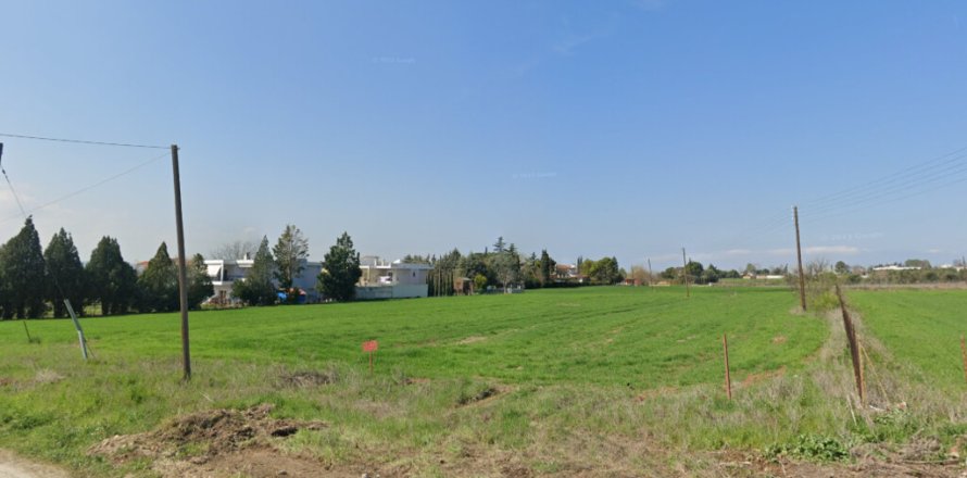 3520m² Land in Thermi, Greece No. 109203