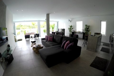 300m² Villa in Phuket, Thailand No. 97410 2