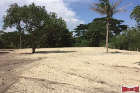 9400m² Land in Hua Hin, Thailand No. 95902 7