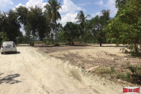 9400m² Land in Hua Hin, Thailand No. 95902 9