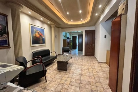 Коммерческая недвижимость с 4 комнатами в Кавала, Греция №107208 1