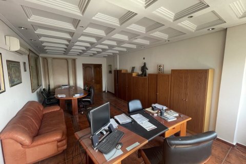 Коммерческая недвижимость с 4 комнатами в Кавала, Греция №107208 8