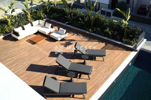 6 bedrooms Villa in Agios Athanasios, Cyprus No. 100586 12