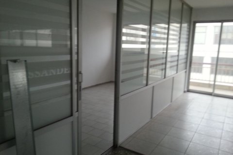 368m² Commercial property à Thessaloniki, Greece No. 58621 5