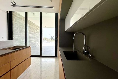 3 bedrooms Villa in Germasogeia, Cyprus No. 101381 7