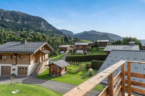 3 bedrooms House in Megeve, France No. 99857 9