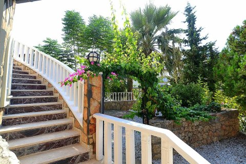 6 rooms Villa in Bo Ha, Vietnam No. 21477 12