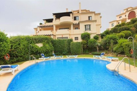 3 dormitorios Apartment en Benahavís, Spain No. 25182