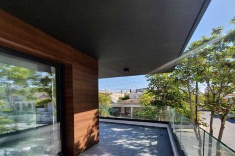 3 bedrooms Apartment in Limassol, Cyprus No. 78658 4