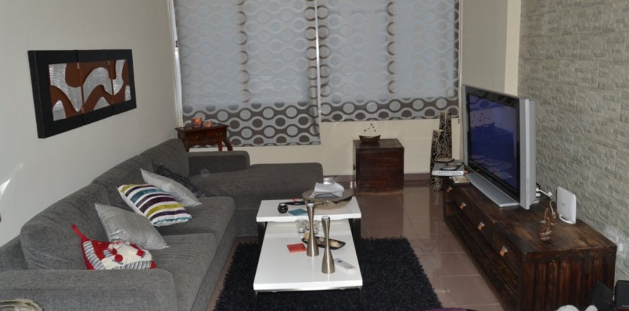 490m² Commercial property en Paphos, Cyprus No. 105510