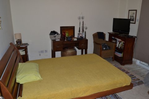 490m² Commercial property en Paphos, Cyprus No. 105510 4