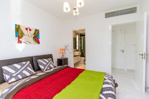 2 bedrooms Apartment in Limassol, Cyprus No. 102157 7