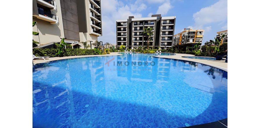 2 dormitorios Apartment en Thoi Lai, Vietnam No. 121091