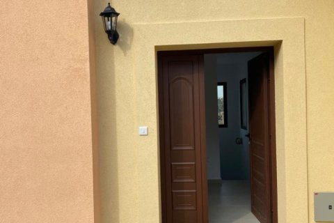 Дом с 3 спальнями в Пафос, Кипр №37161 7