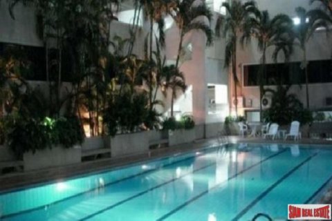 3 bedrooms Apartment in Bangkok, Thailand No. 95652 14